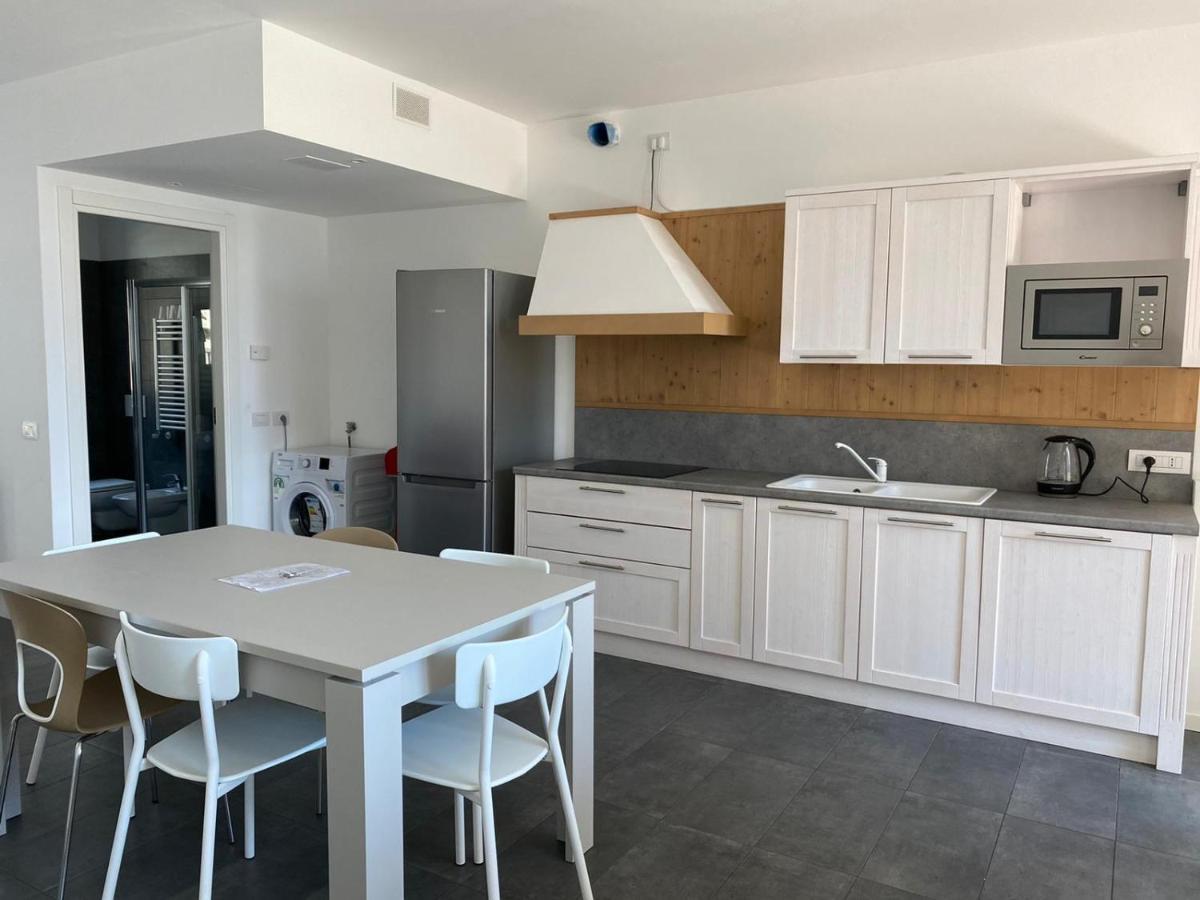 The Sunshine - Apartments With Pool Musso Екстериор снимка