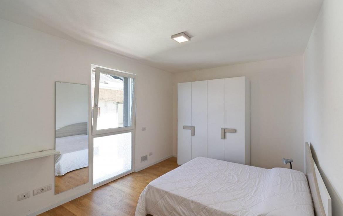 The Sunshine - Apartments With Pool Musso Екстериор снимка