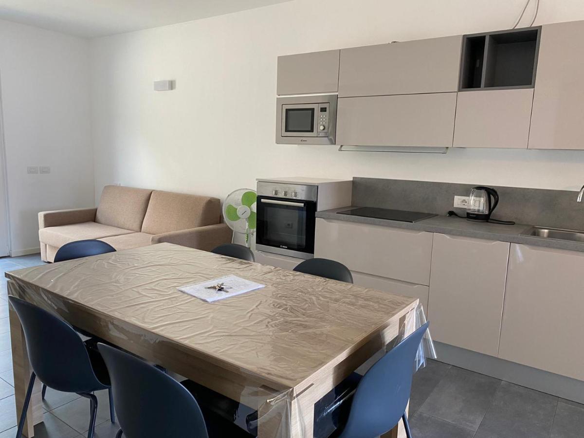 The Sunshine - Apartments With Pool Musso Екстериор снимка